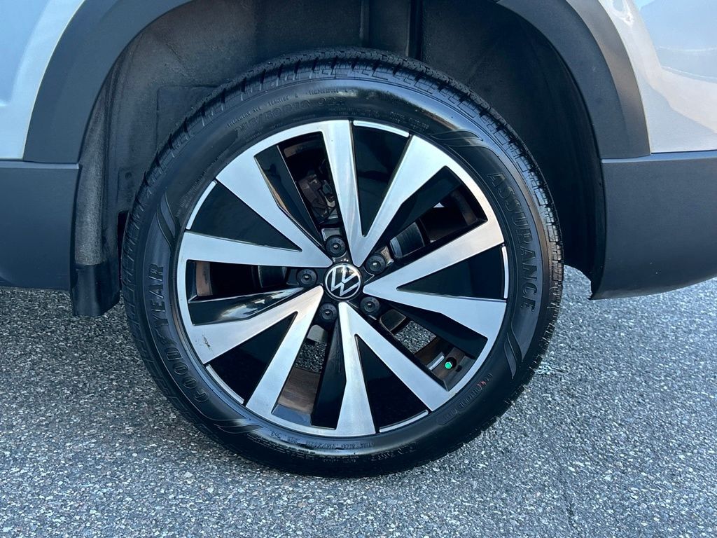 2022 Volkswagen Taos 1.5T SE Lakeland FL