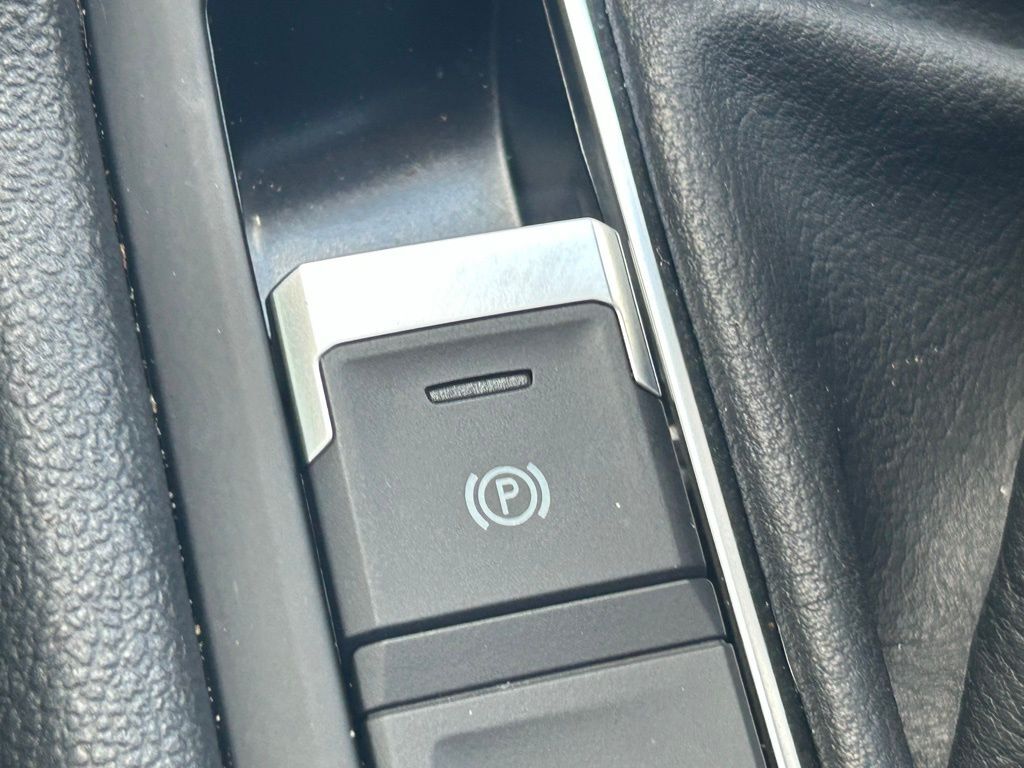 2022 Volkswagen Taos 1.5T SE Tampa FL
