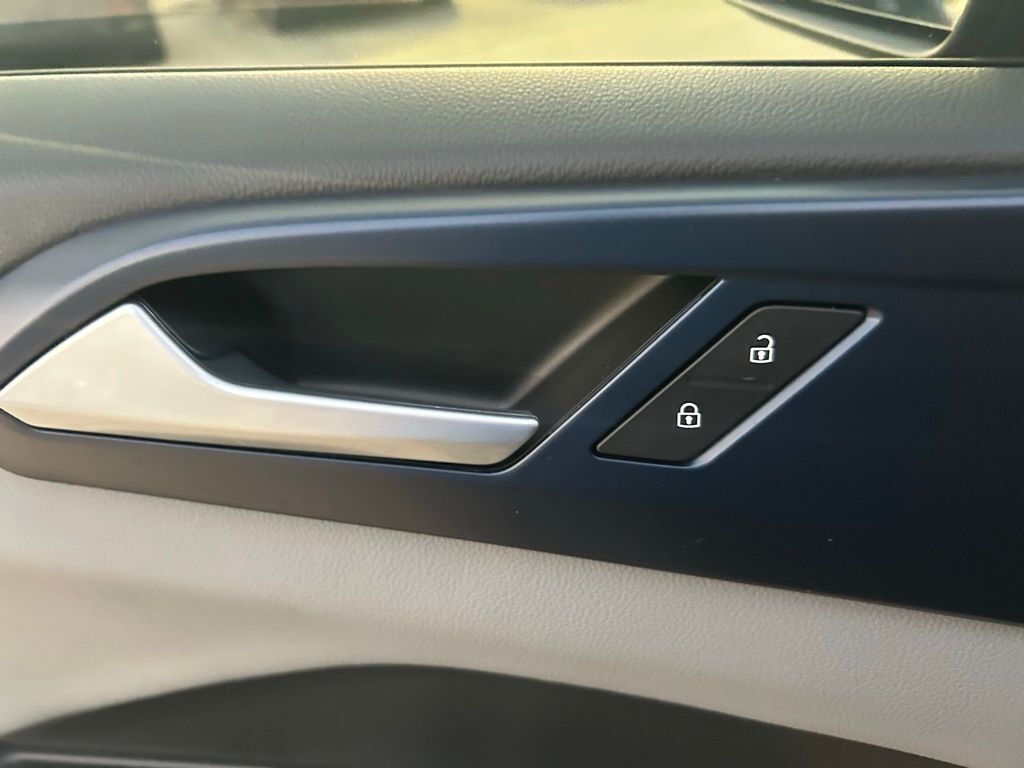 2022 Volkswagen Taos 1.5T SE Tampa FL