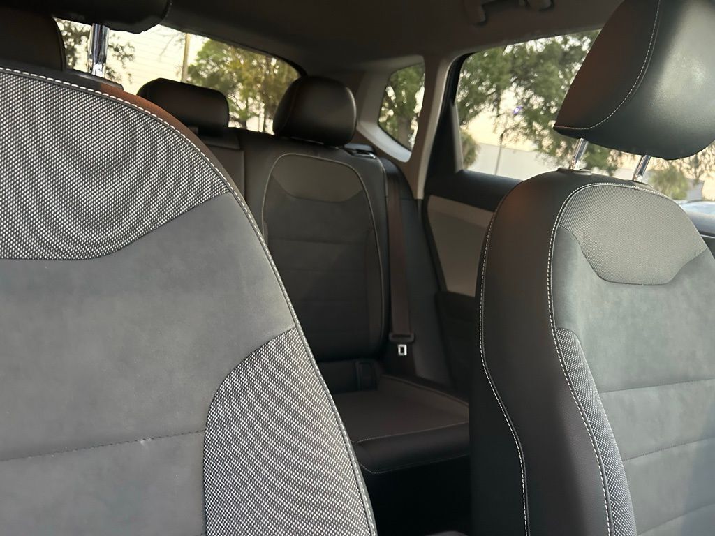 2022 Volkswagen Taos 1.5T SE Tampa FL