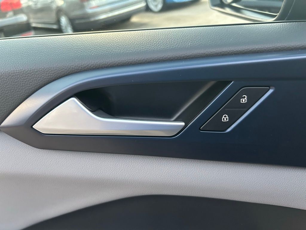 2022 Volkswagen Taos 1.5T SE Tampa FL