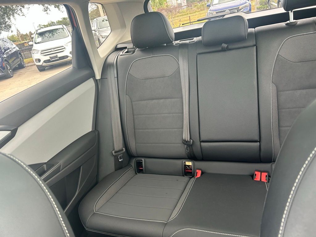 2022 Volkswagen Taos 1.5T SE Tampa FL