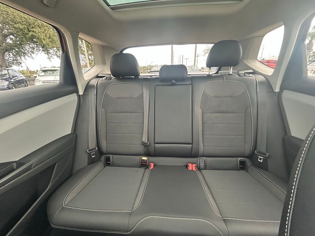 2022 Volkswagen Taos 1.5T SE Tampa FL