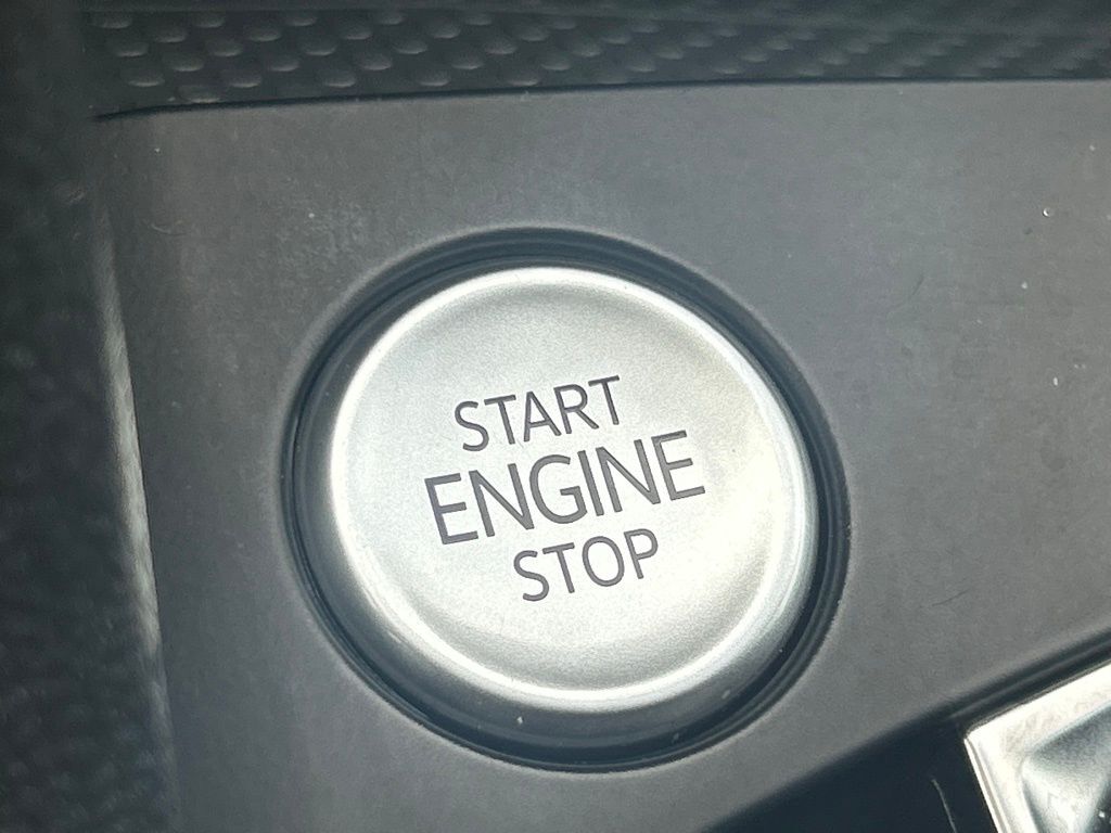 2022 Volkswagen Taos 1.5T SE Tampa FL