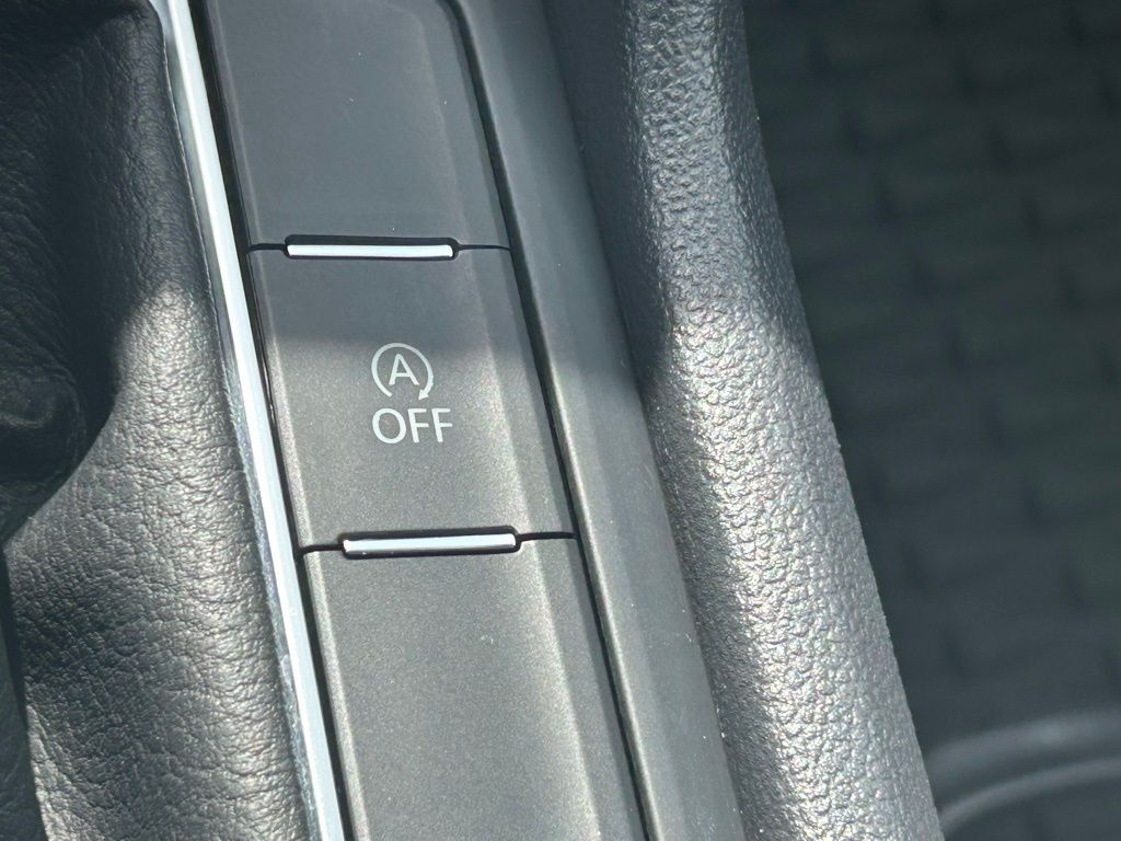 2022 Volkswagen Taos 1.5T SE Tampa FL