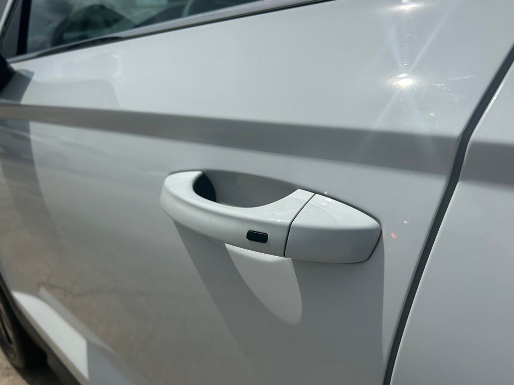 2022 Volkswagen Taos 1.5T SE Tampa FL