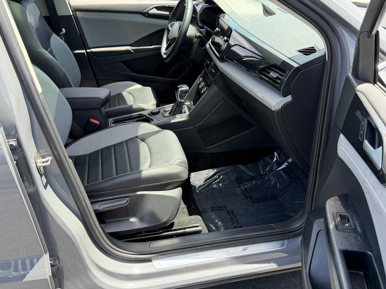 2022 Volkswagen Taos SEL Irving TX