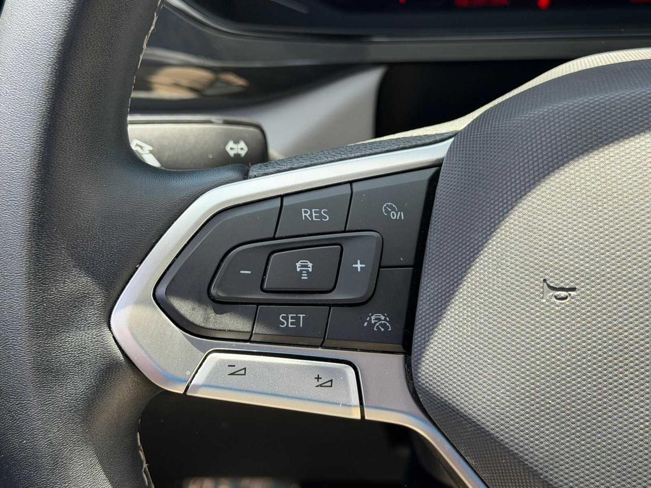 2022 Volkswagen Taos SEL Irving TX