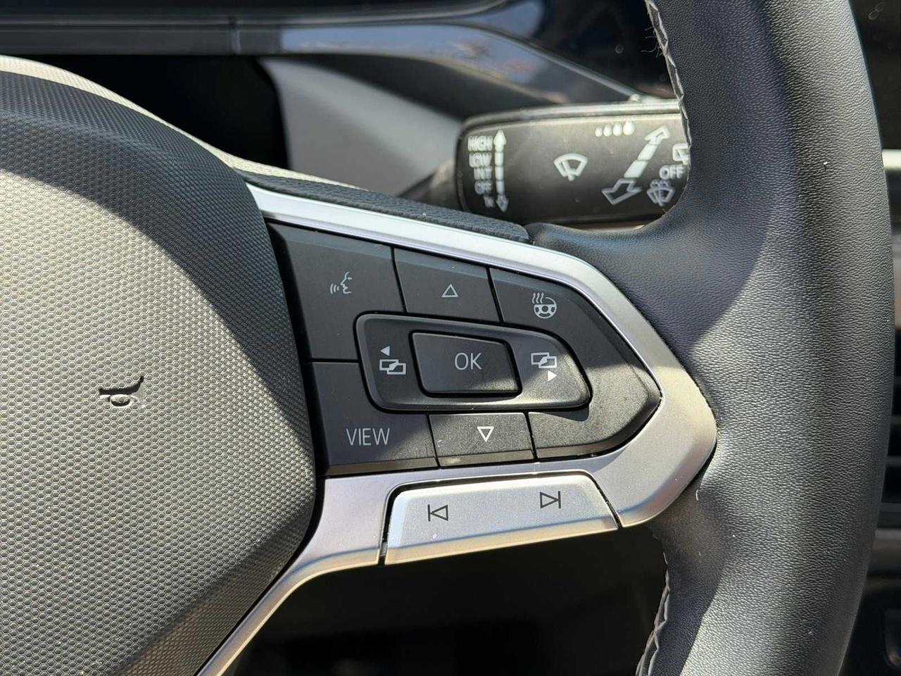 2022 Volkswagen Taos SEL Irving TX