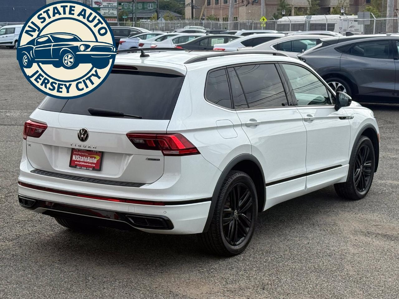 2022 Volkswagen Tiguan 2.0T SE R-Line Black Jersey City NJ 2022 Volkswagen Tiguan 2.0T SE R-Line Black Jersey City NJ