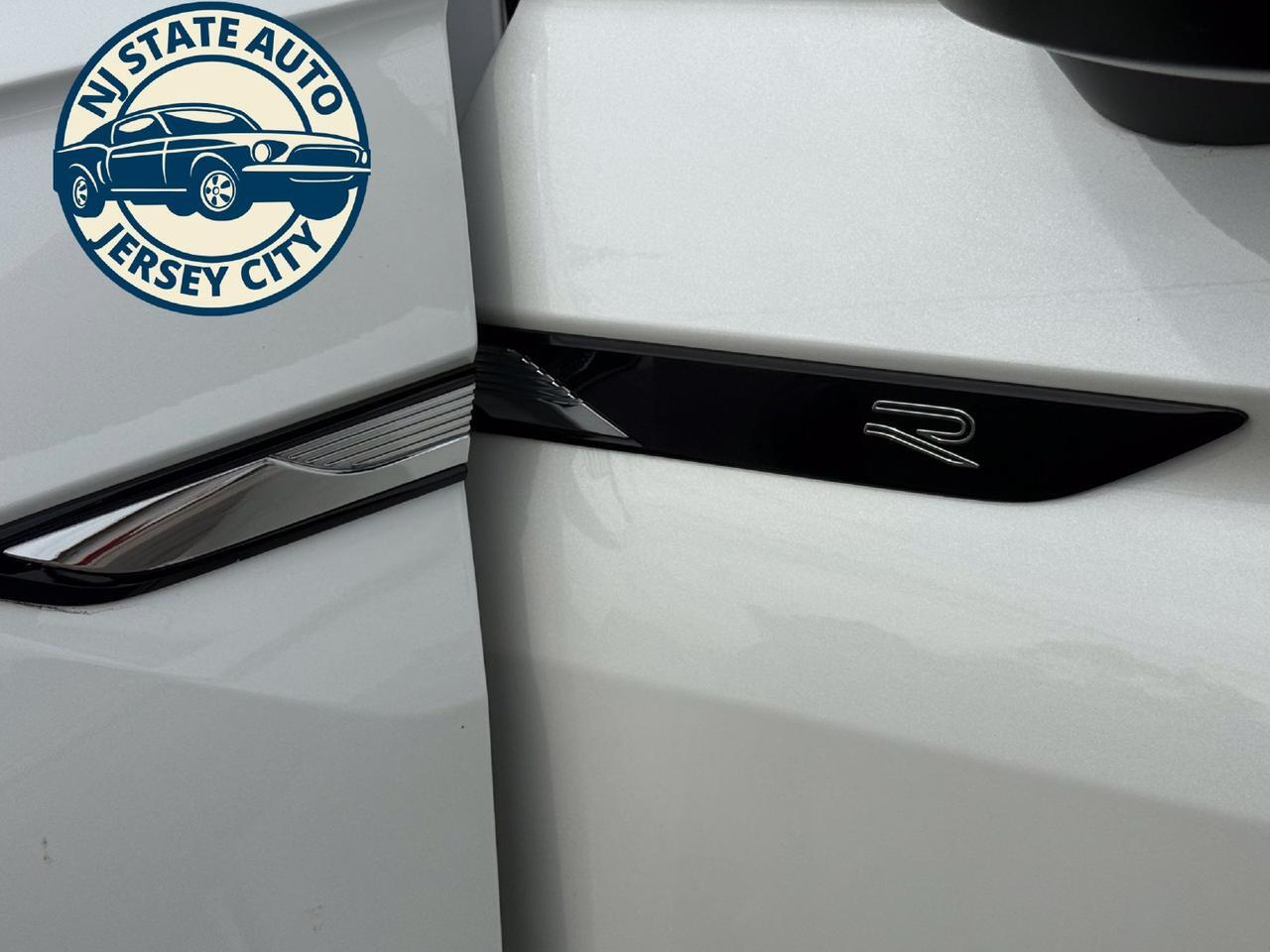 2022 Volkswagen Tiguan 2.0T SE R-Line Black Jersey City NJ 2022 Volkswagen Tiguan 2.0T SE R-Line Black Jersey City NJ