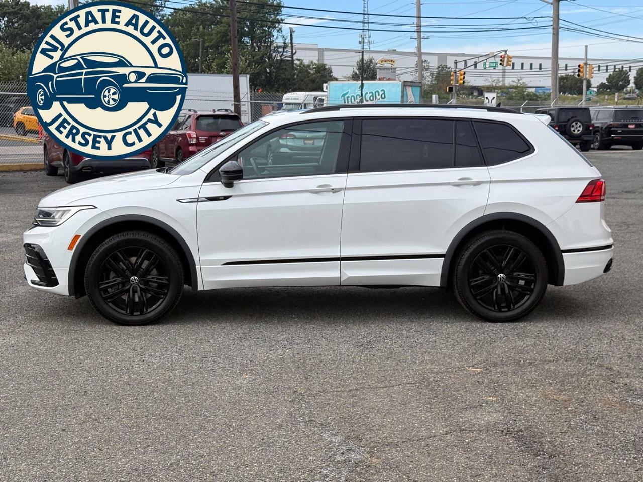 2022 Volkswagen Tiguan 2.0T SE R-Line Black Jersey City NJ 2022 Volkswagen Tiguan 2.0T SE R-Line Black Jersey City NJ