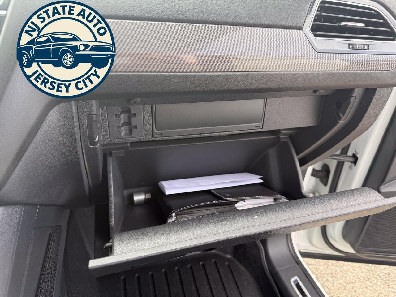2022 Volkswagen Tiguan 2.0T SE R-Line Black Jersey City NJ 2022 Volkswagen Tiguan 2.0T SE R-Line Black Jersey City NJ