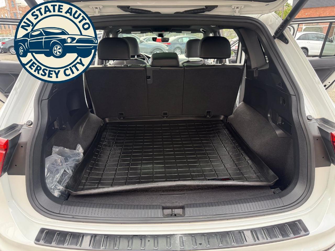2022 Volkswagen Tiguan 2.0T SE R-Line Black Jersey City NJ 2022 Volkswagen Tiguan 2.0T SE R-Line Black Jersey City NJ