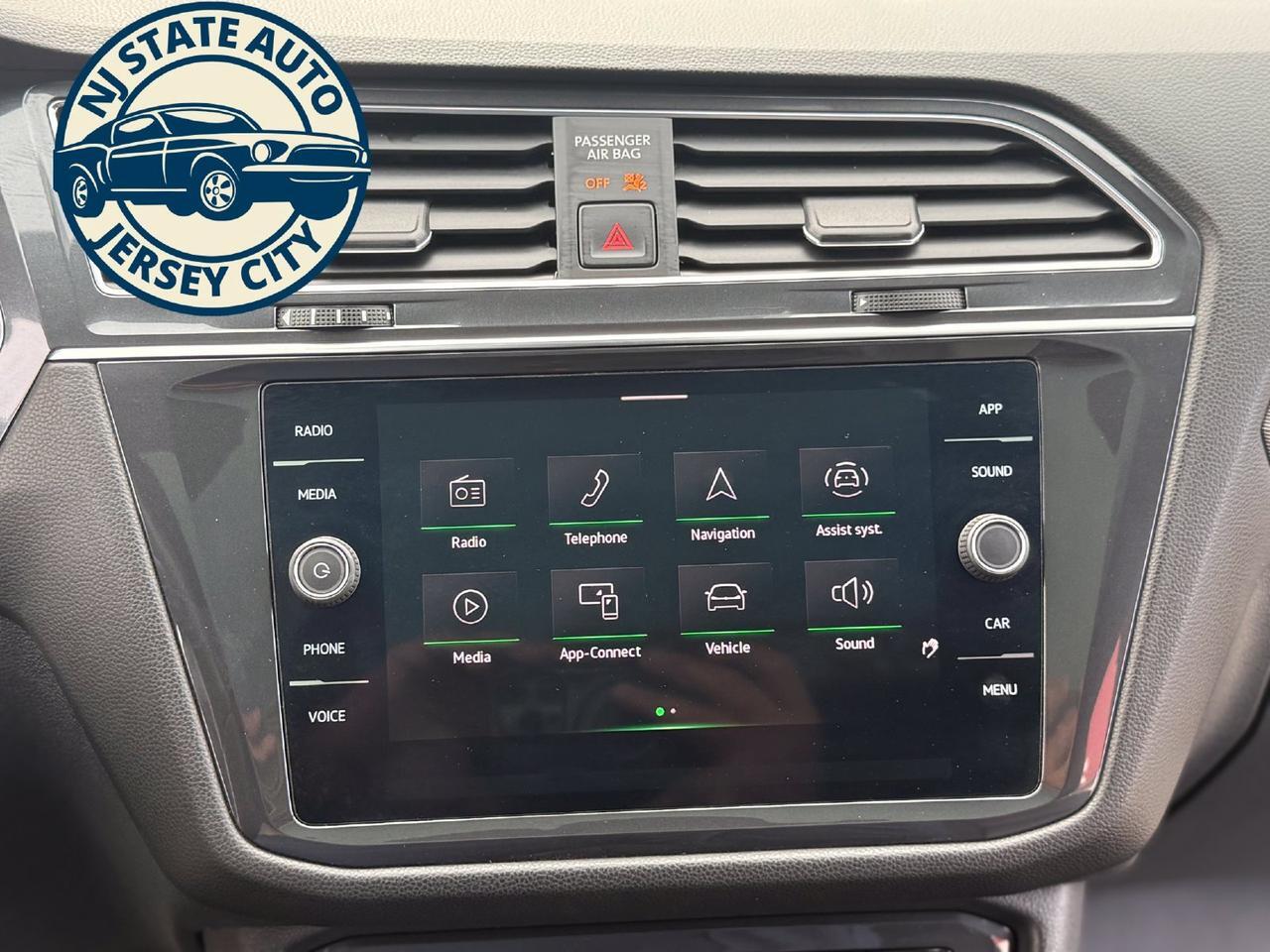 2022 Volkswagen Tiguan 2.0T SE R-Line Black Jersey City NJ 2022 Volkswagen Tiguan 2.0T SE R-Line Black Jersey City NJ