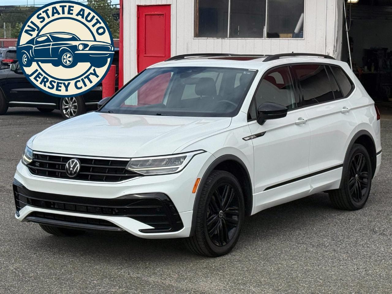 2022 Volkswagen Tiguan 2.0T SE R-Line Black Jersey City NJ 2022 Volkswagen Tiguan 2.0T SE R-Line Black Jersey City NJ