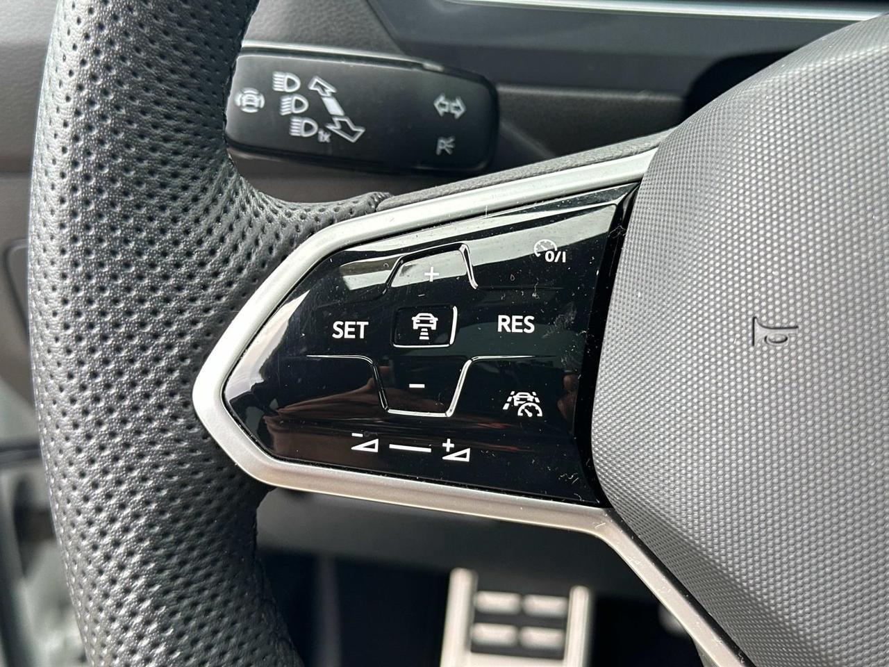 2022 Volkswagen Tiguan 2.0T SE R-Line Black Woodbridge VA