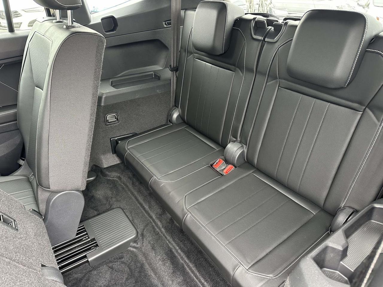 2022 Volkswagen Tiguan 2.0T SE R-Line Black Woodbridge VA