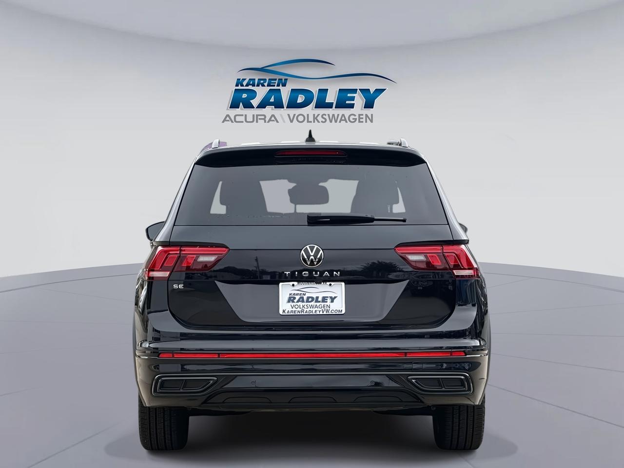 2022 Volkswagen Tiguan 2.0T SE R-Line Black