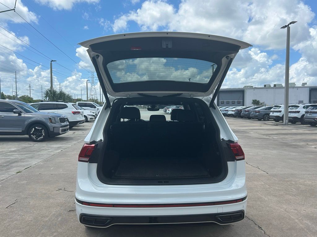 2022 Volkswagen Tiguan 2.0T SE R-Line Black Tampa FL