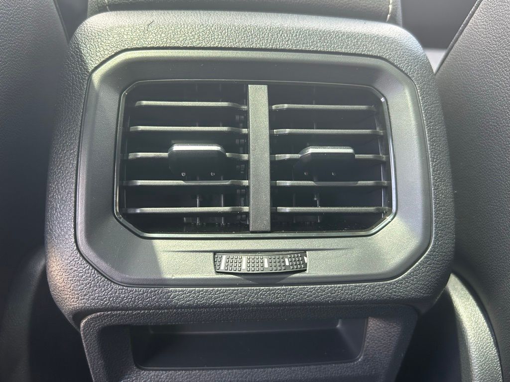 2022 Volkswagen Tiguan 2.0T SE R-Line Black Tampa FL