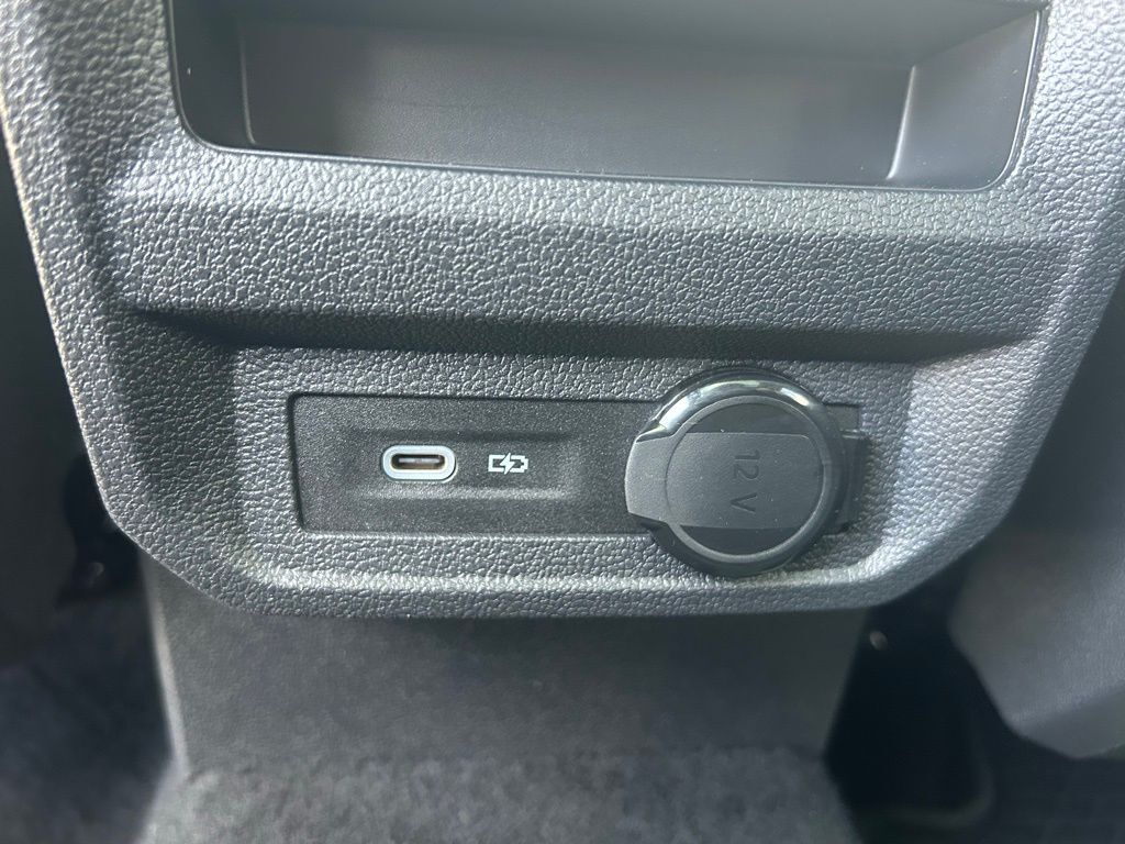 2022 Volkswagen Tiguan 2.0T SE R-Line Black Tampa FL