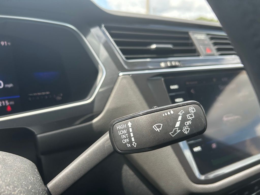 2022 Volkswagen Tiguan 2.0T SE R-Line Black Tampa FL