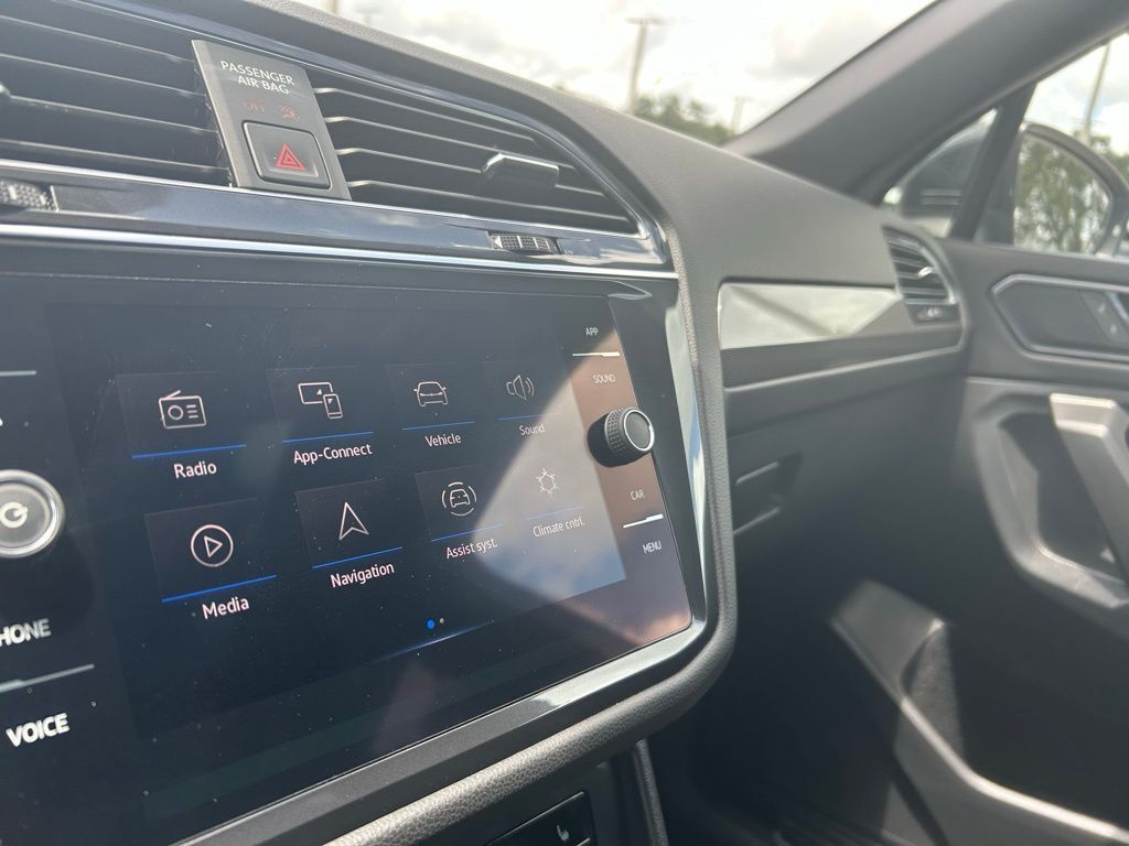 2022 Volkswagen Tiguan 2.0T SE R-Line Black Tampa FL