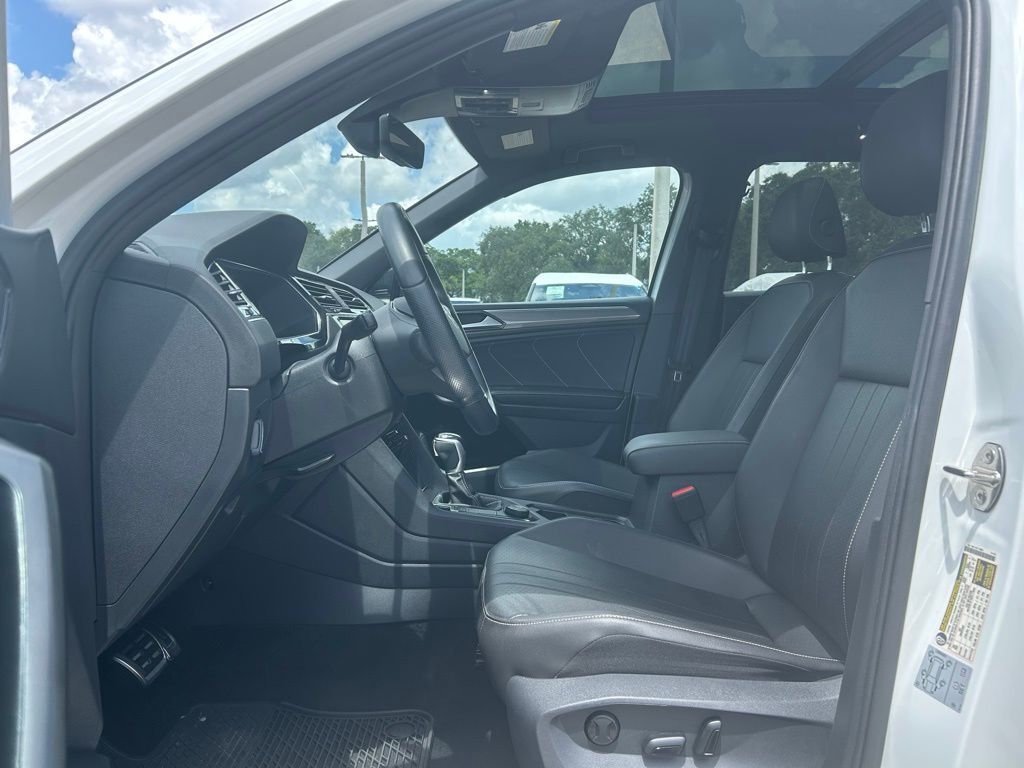 2022 Volkswagen Tiguan 2.0T SE R-Line Black Tampa FL