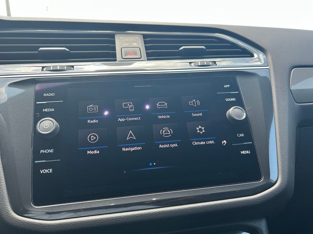 2022 Volkswagen Tiguan 2.0T SE R-Line Black Tampa FL