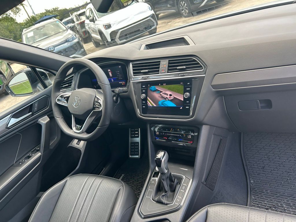 2022 Volkswagen Tiguan 2.0T SE R-Line Black Tampa FL