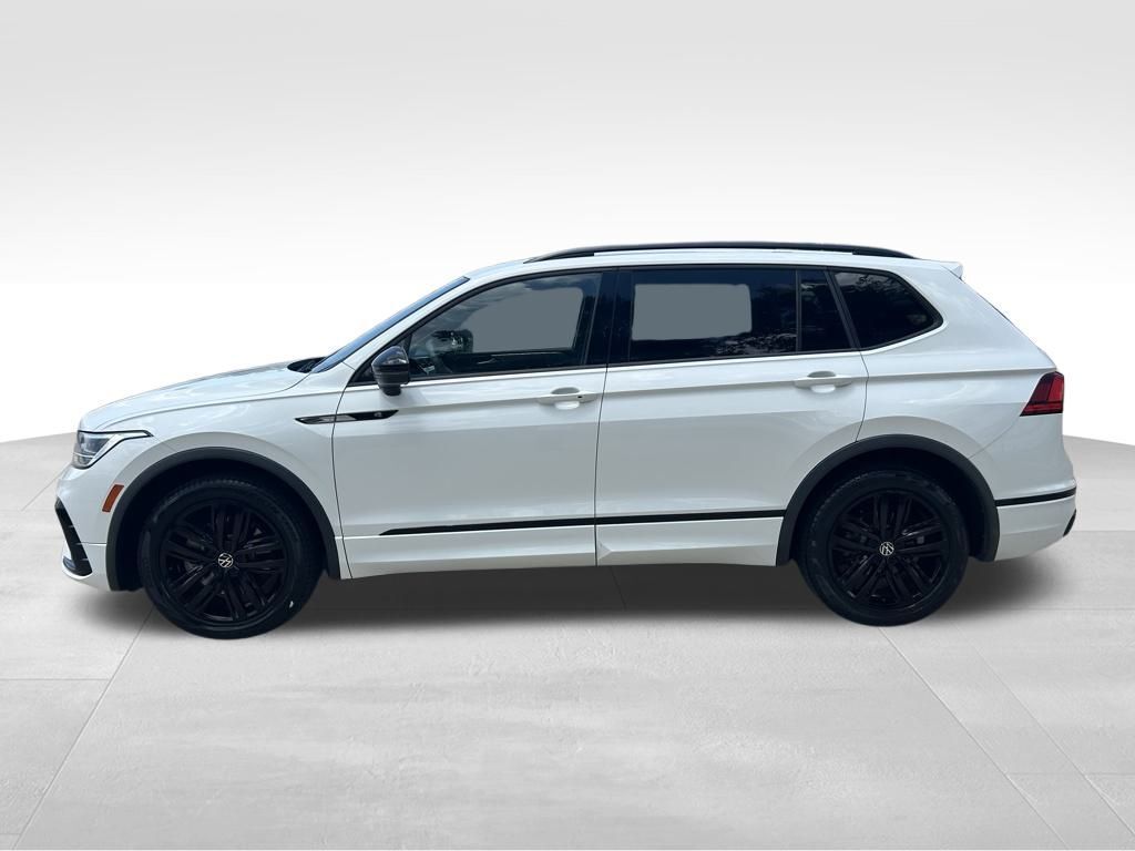 2022 Volkswagen Tiguan 2.0T SE R-Line Black Tampa FL