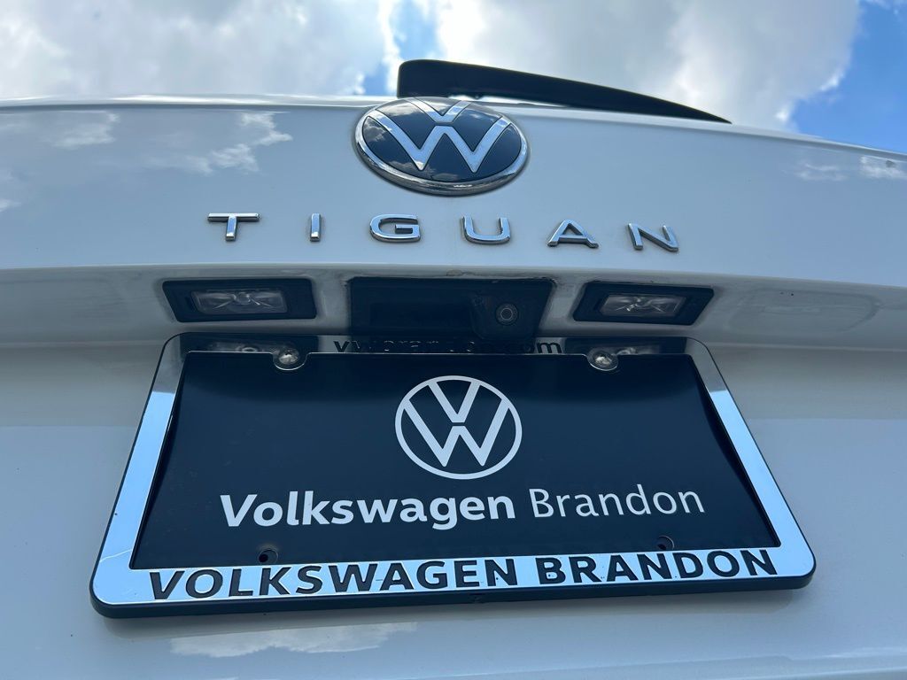 2022 Volkswagen Tiguan 2.0T SE R-Line Black Tampa FL
