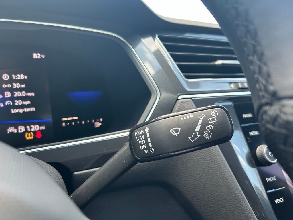 2022 Volkswagen Tiguan 2.0T SE R-Line Black Tampa FL