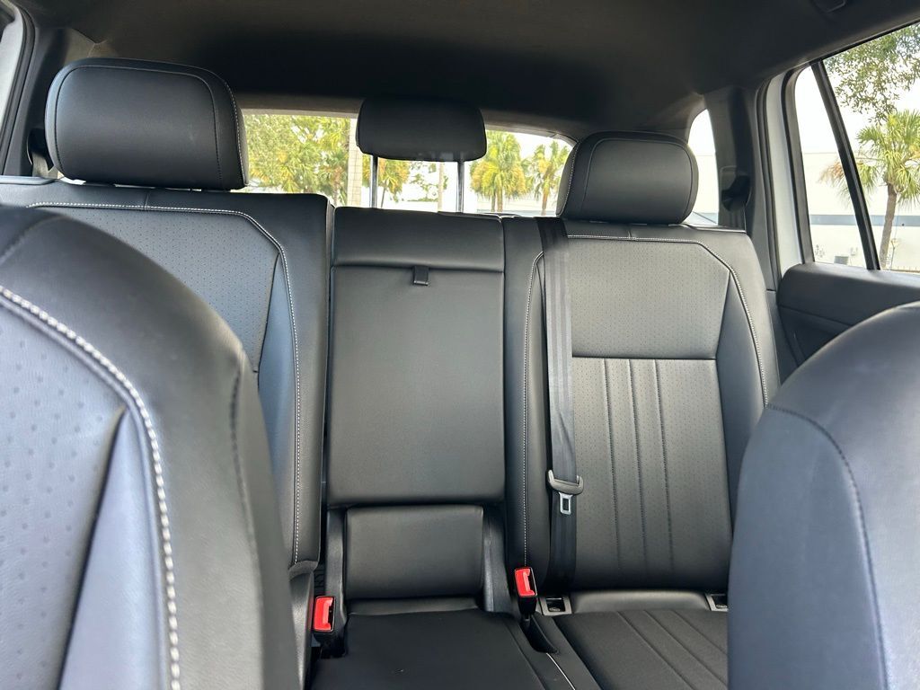 2022 Volkswagen Tiguan 2.0T SE R-Line Black Tampa FL
