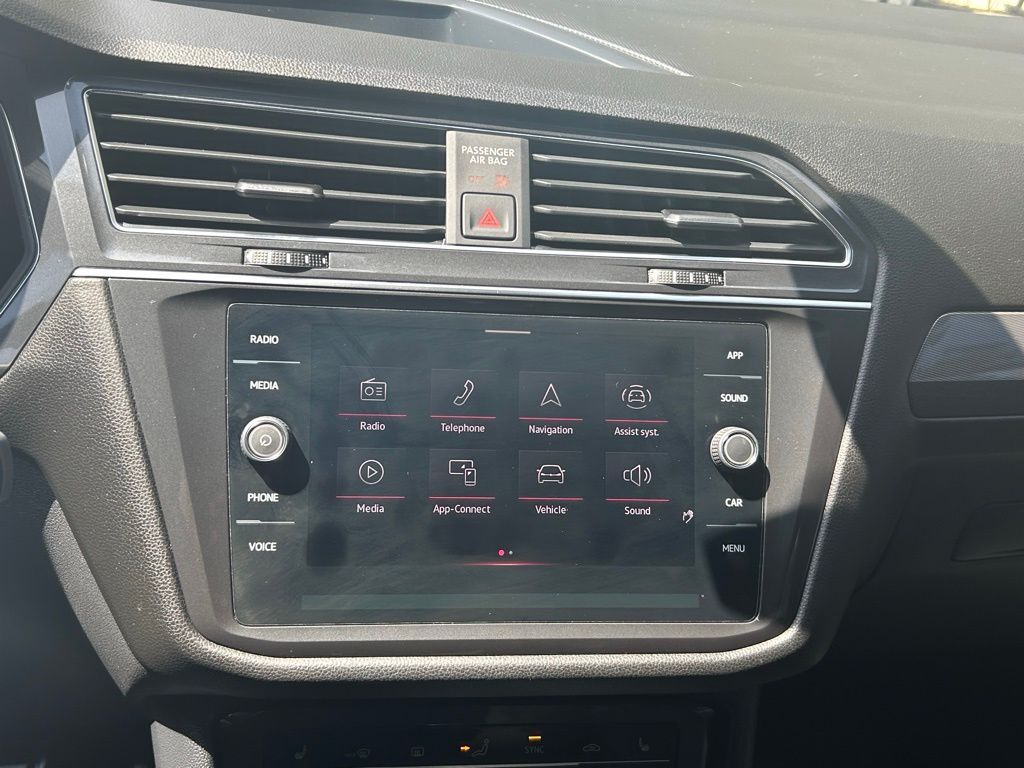 2022 Volkswagen Tiguan 2.0T SE R-Line Black Tampa FL