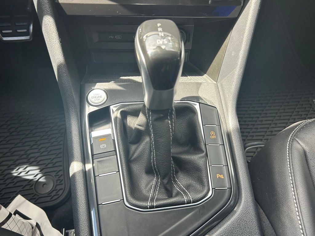 2022 Volkswagen Tiguan 2.0T SE R-Line Black Tampa FL