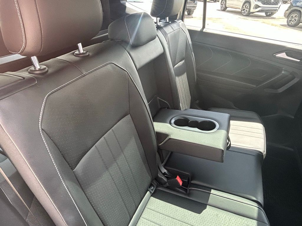 2022 Volkswagen Tiguan 2.0T SE R-Line Black Tampa FL