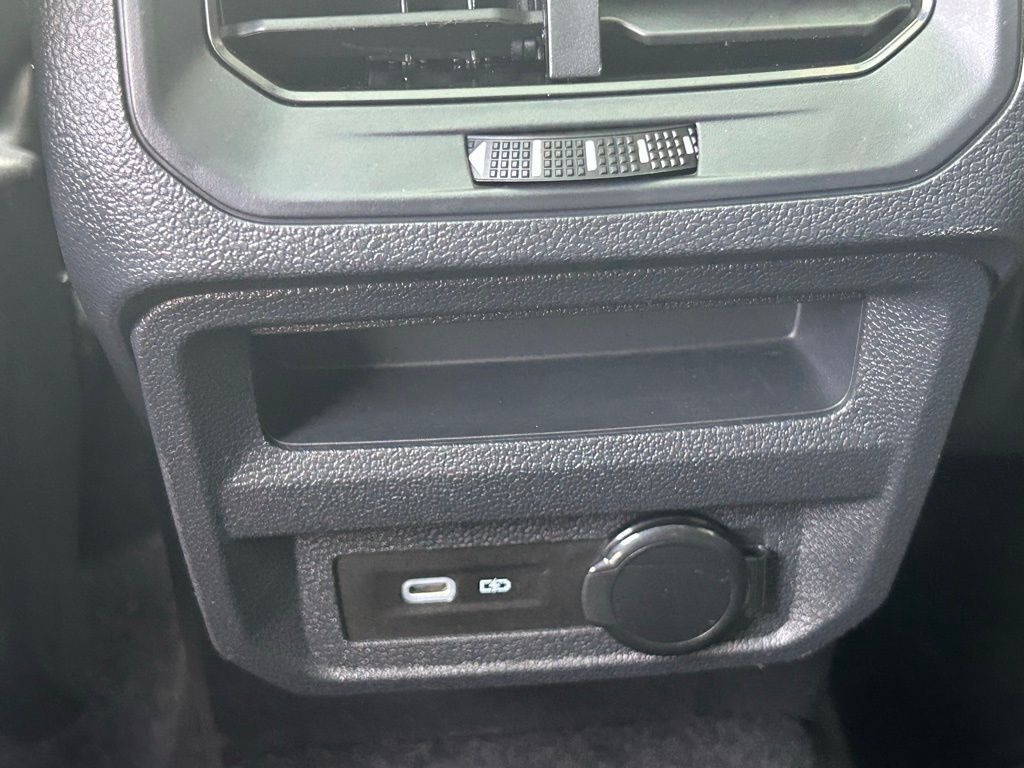 2022 Volkswagen Tiguan 2.0T SE R-Line Black Tampa FL