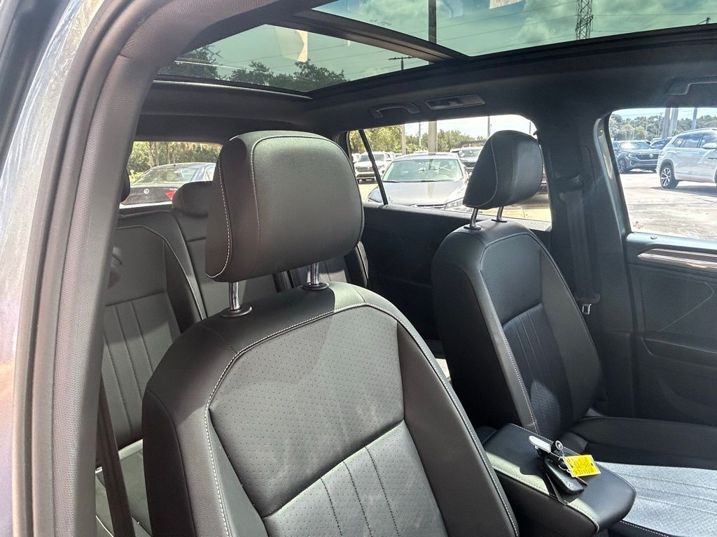 2022 Volkswagen Tiguan 2.0T SE R-Line Black Tampa FL
