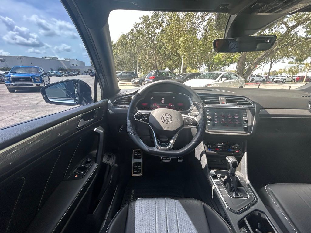 2022 Volkswagen Tiguan 2.0T SE R-Line Black Tampa FL