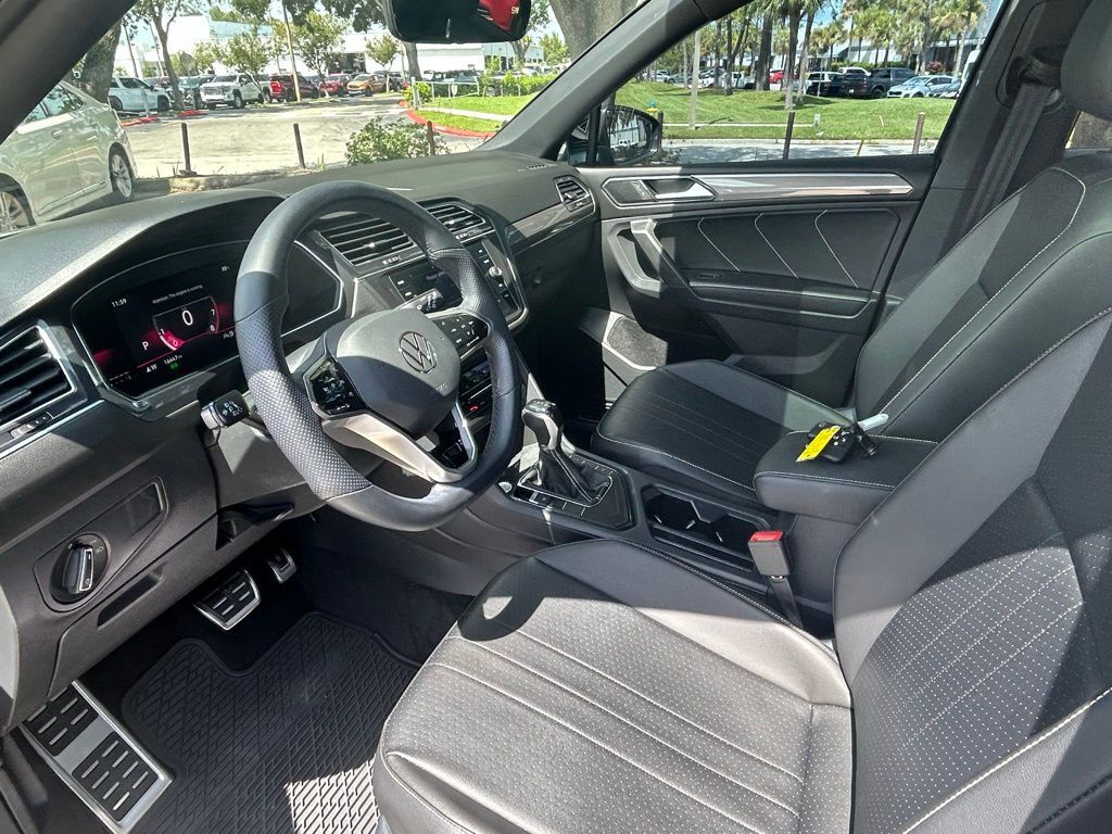 2022 Volkswagen Tiguan 2.0T SE R-Line Black Tampa FL