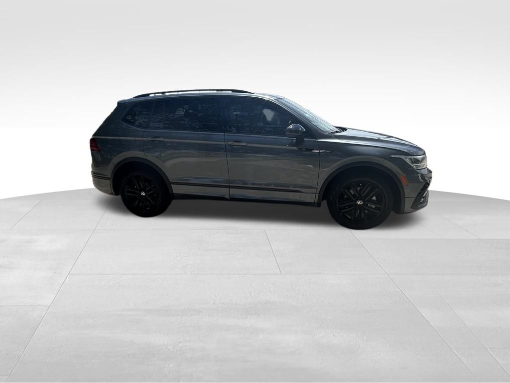 2022 Volkswagen Tiguan 2.0T SE R-Line Black Tampa FL