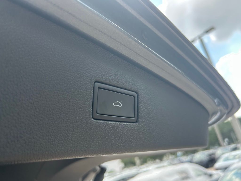 2022 Volkswagen Tiguan 2.0T SE Tampa FL