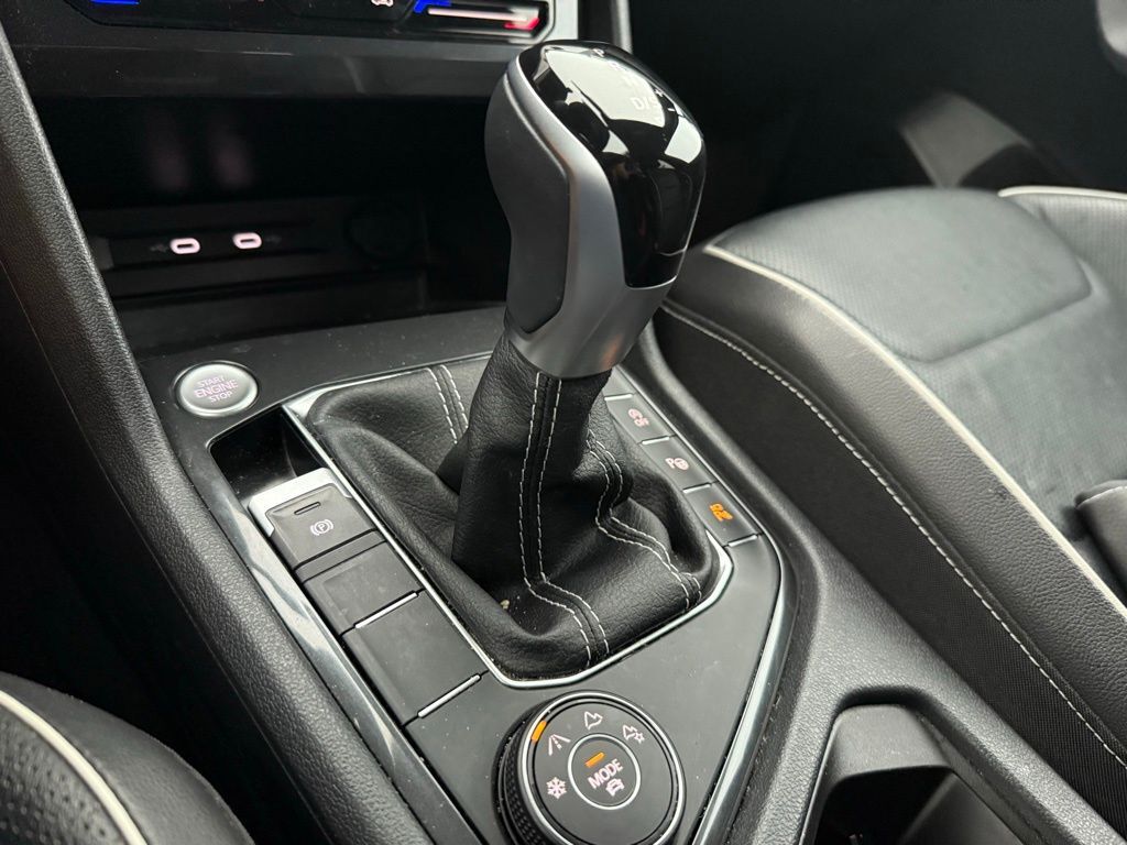2022 Volkswagen Tiguan 2.0T SEL R-Line