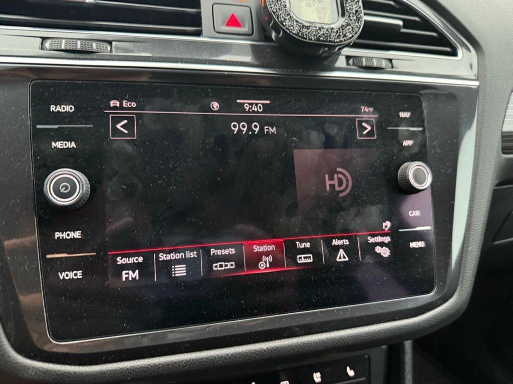 2022 Volkswagen Tiguan 2.0T SEL R-Line