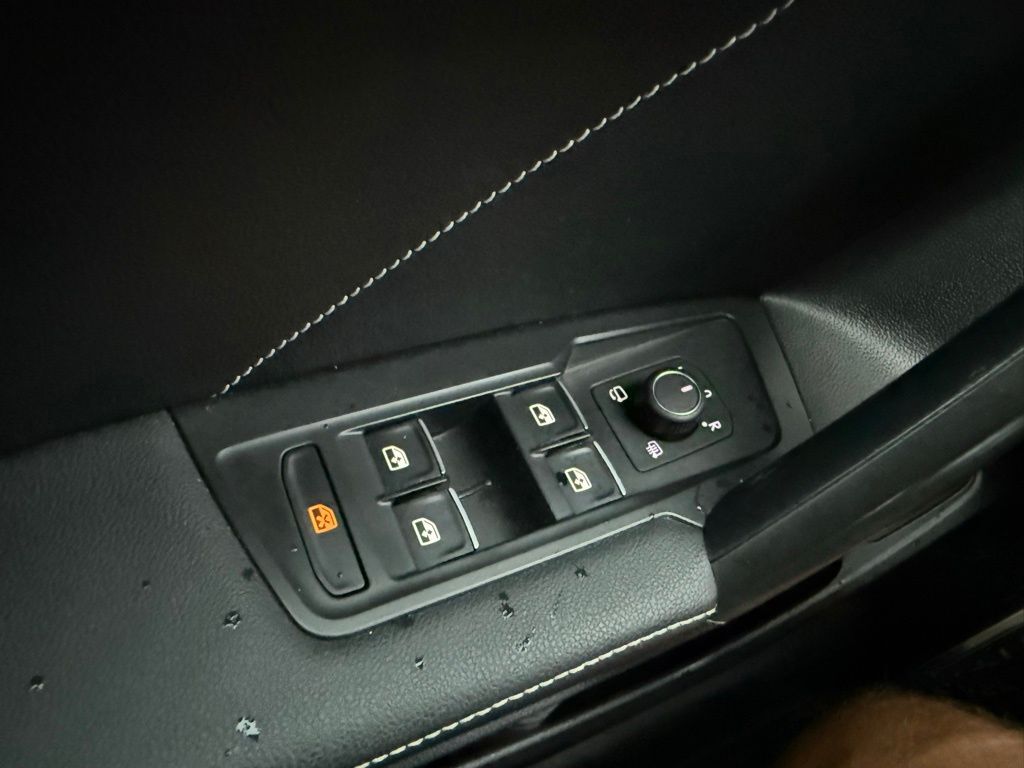 2022 Volkswagen Tiguan 2.0T SEL R-Line