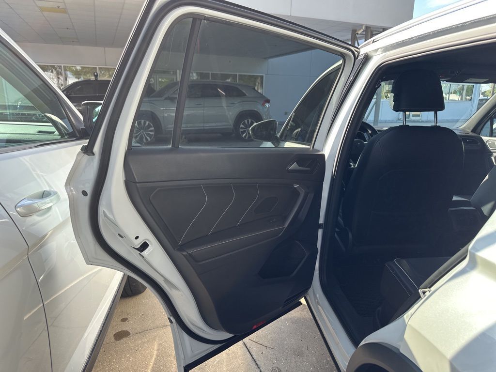 2022 Volkswagen Tiguan 2.0T SEL R-Line Tampa FL