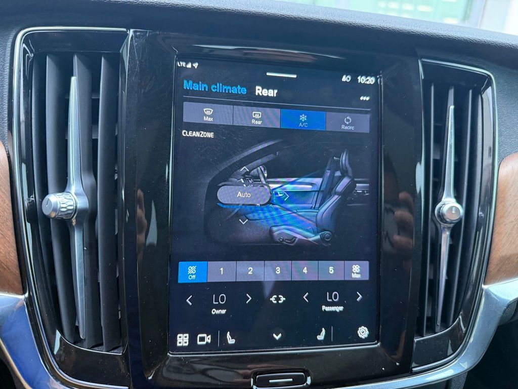 2022 Volvo S90 B6 Momentum San Clemente CA