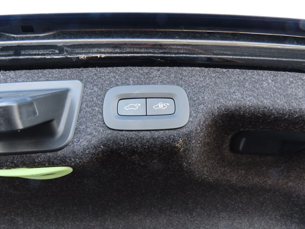 2022 Volvo S90 B6 Momentum San Clemente CA